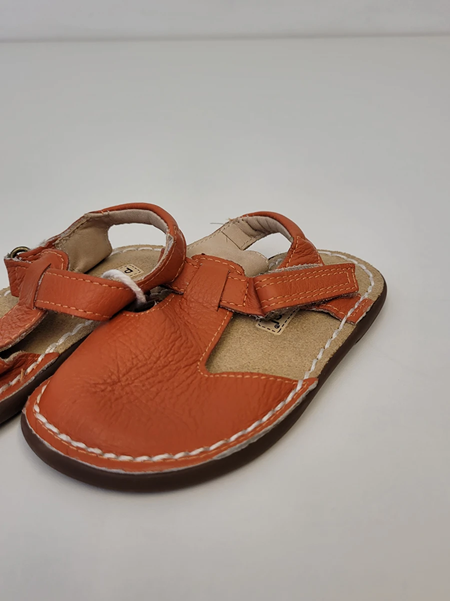 Sandália Com Velcro Telha Petit Cheval 19