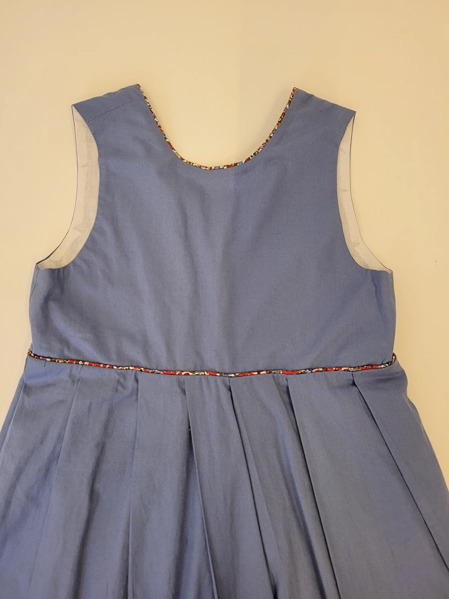 Vestido Com Detalhe Floral Vermelho Novo Azul Renata Carlotto 12 Anos