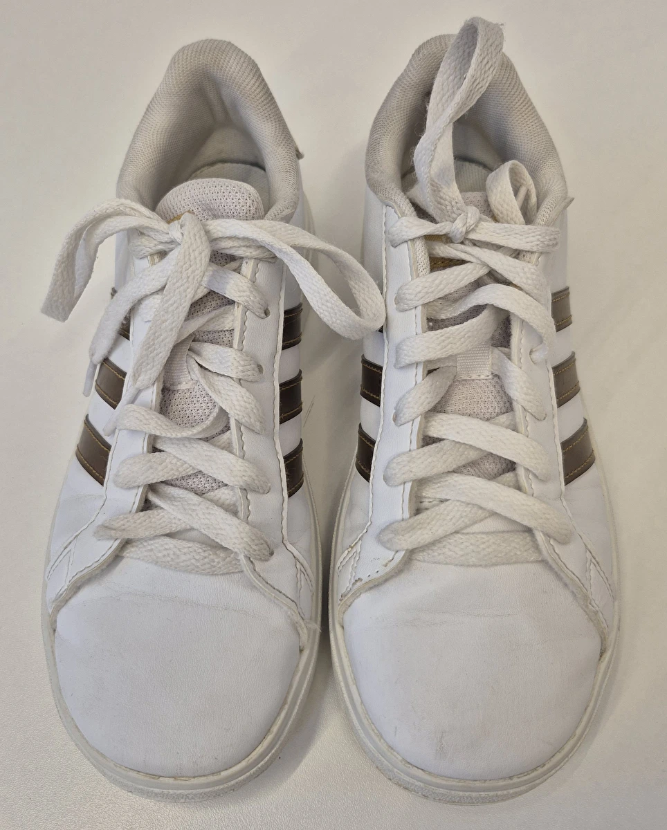 Tênis Com Cadarço Branco Adidas 33
