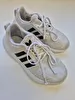 Tênis Com Cadarço Cinza Adidas 30