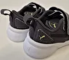 Tênis Com Velcro Cinza Puma 20