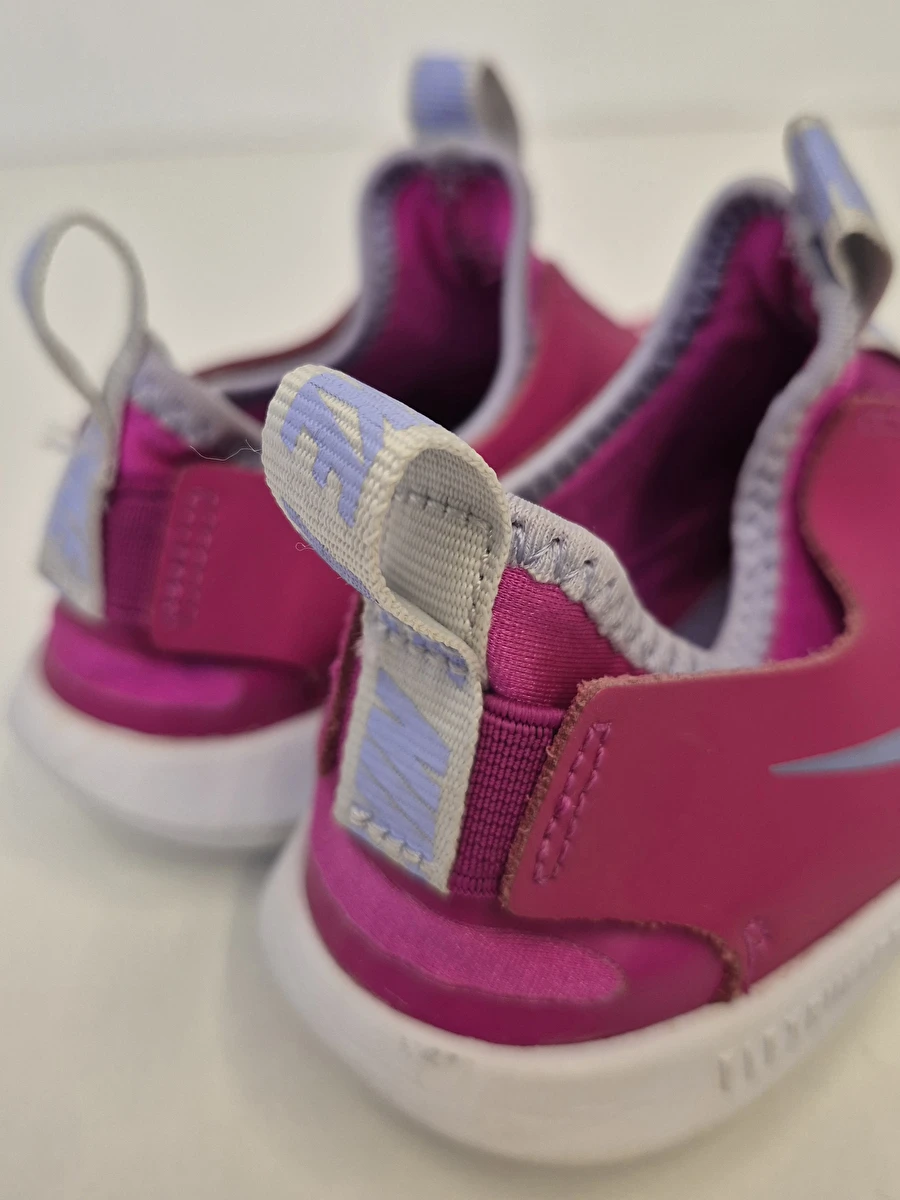Tênis Com Elástico Rosa Nike 30