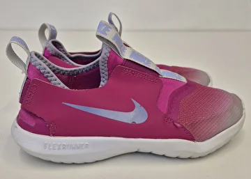 Tênis Com Elástico Rosa Nike 30
