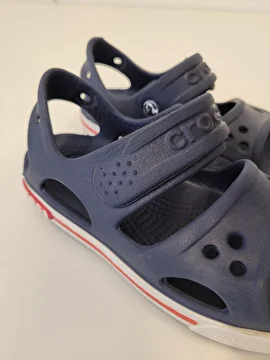 Sandália Com Velcro Azul Crocs C12