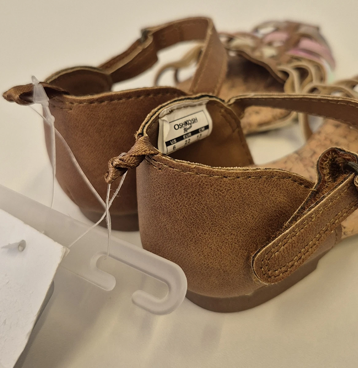 Sandália Com Velcro/Nova Caramelo Osh Kosh 24