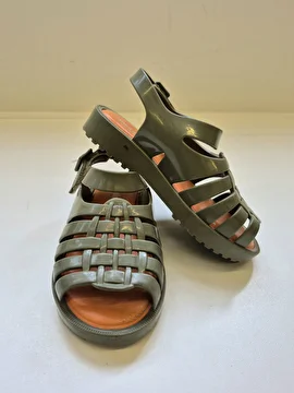 Sandália Com Velcro Verde Melissa 23-24
