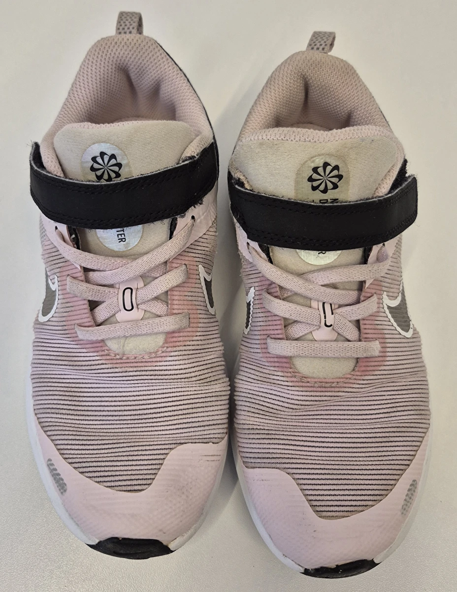 Tênis Com Velcro Rosa Nike 31