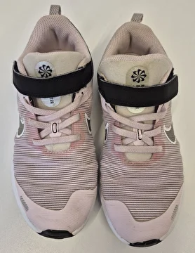 Tênis Com Velcro Rosa Nike 31