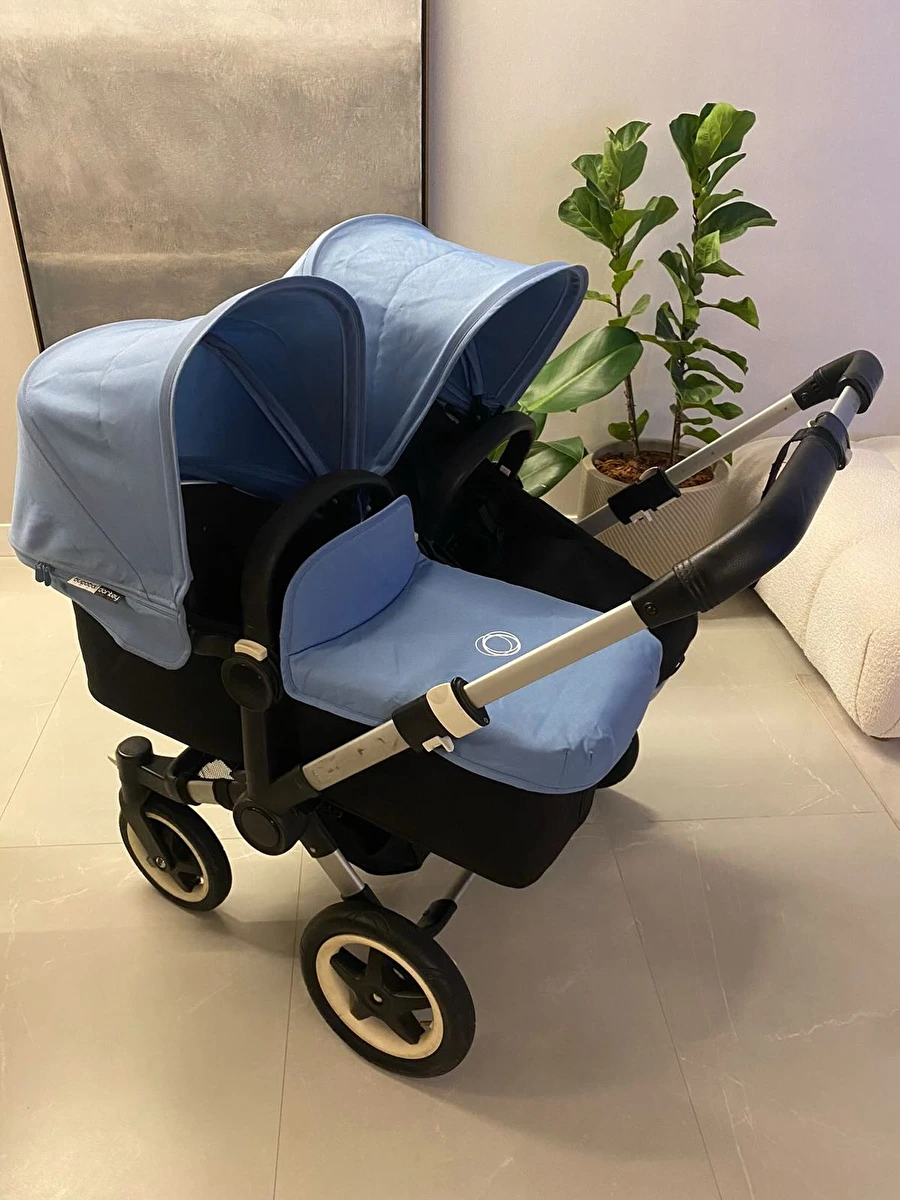 Carrinho Para Passeio / Donkey Twin / Para Gêmeos Azul Bugaboo