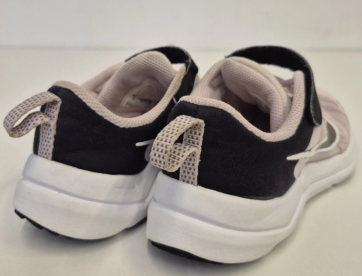 Tênis Com Velcro Rosa Nike 31