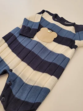 Macacão Manga Longa/4 Botões Nas Costas/Tipo Tricô Azul Sonhe E Realize Rn