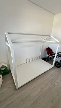 Cama Montessoriana Feito Sob Medida Branco Sem Marca
