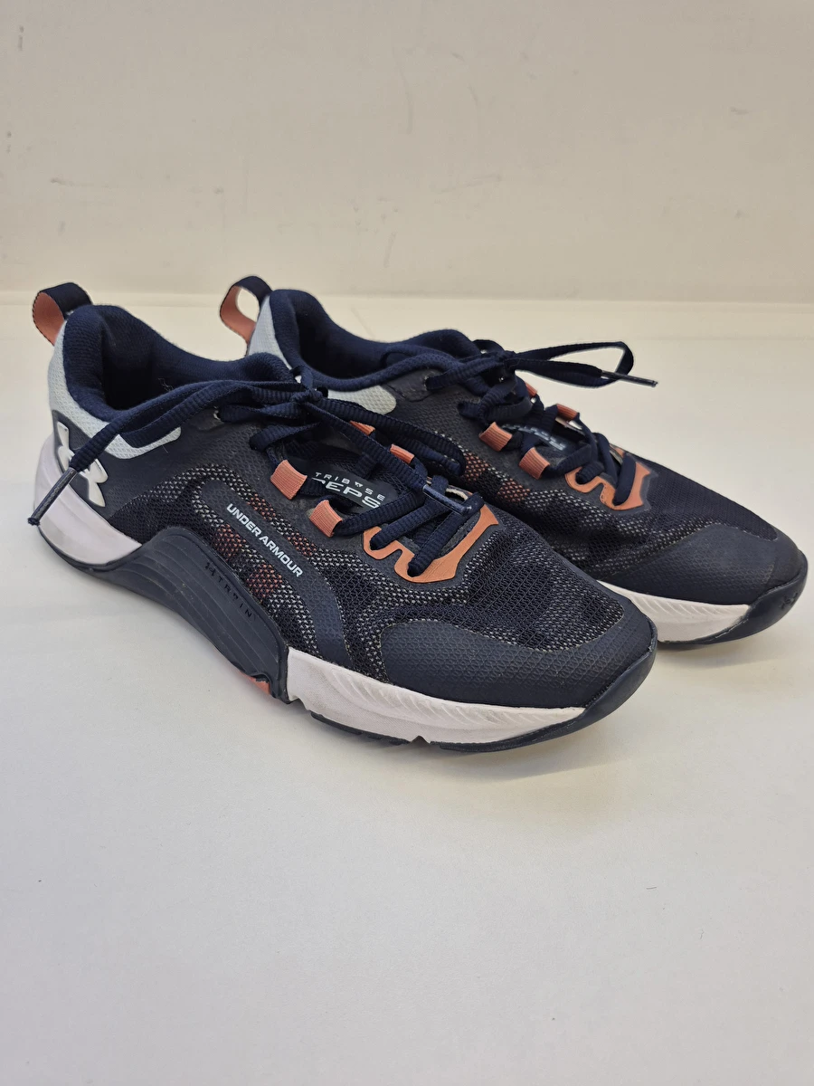 Tênis Com Cadarço Azul Under Armour 37