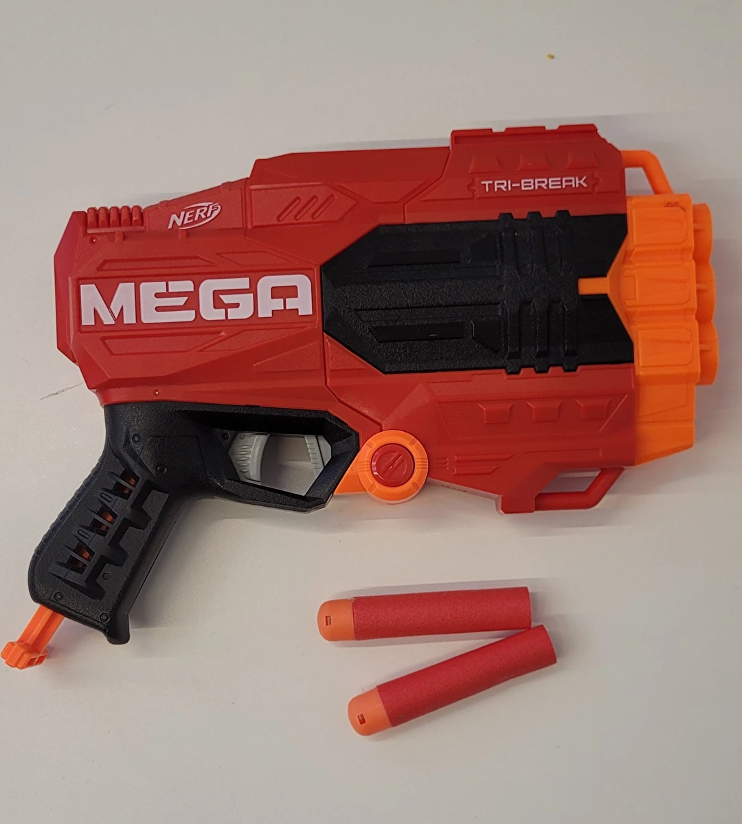 Arma Com 2 Balas/Mega Tri-Break Vermelho Nerf