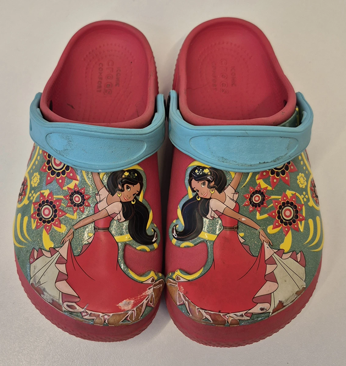 Sandália Modelo Tradicional/Isabela/Encanto Vermelho Crocs C13