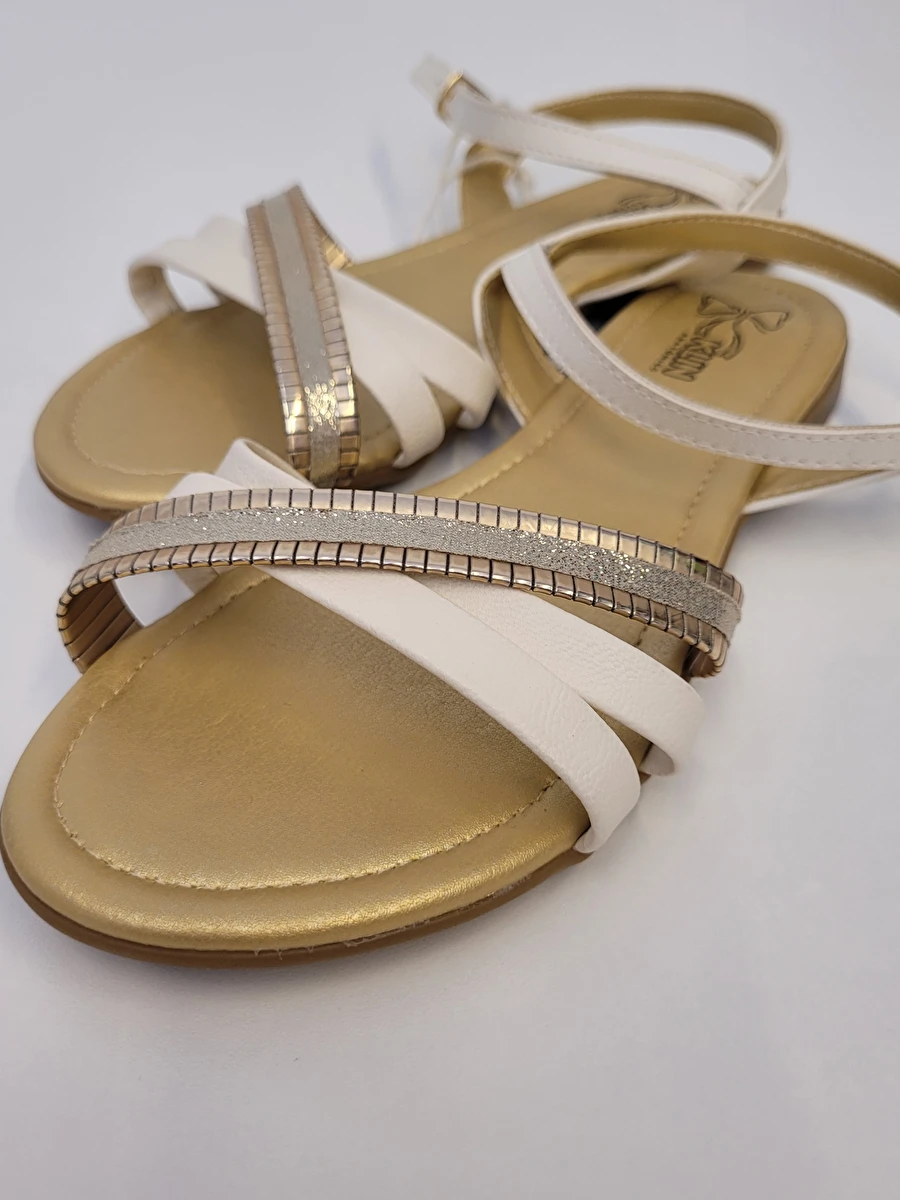 Sandália Com Fivela Dourado Klin 34