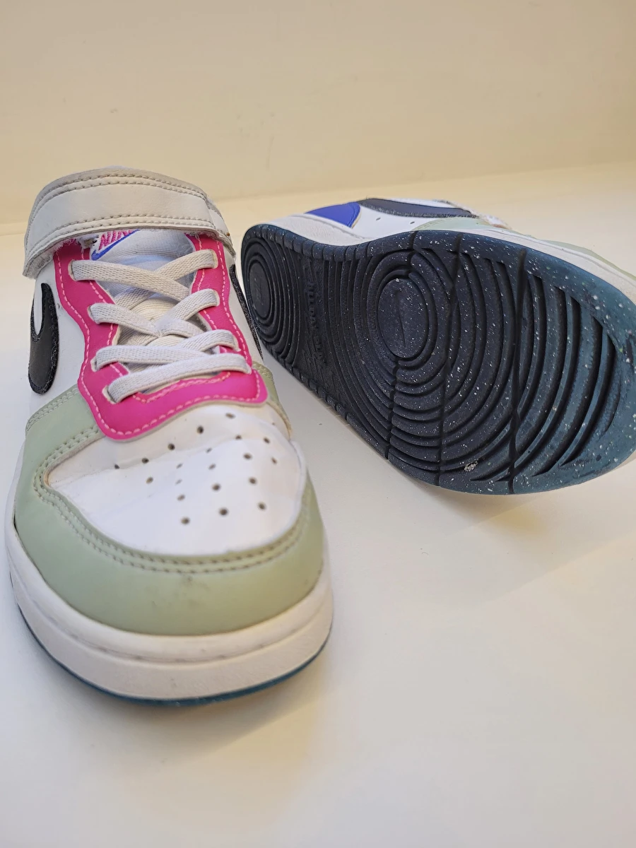 Tênis Com Velcro Branco Nike 33