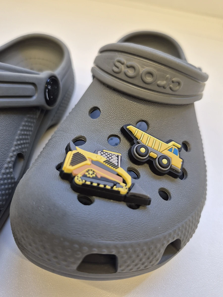 Calçado Modelo Tradicional Cinza Crocs C10