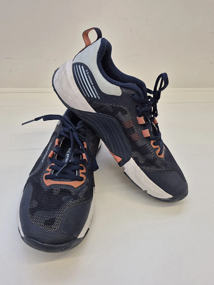 Tênis Com Cadarço Azul Under Armour 37