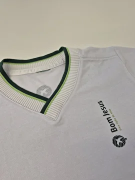 Uniforme Camiseta Manga Curta Decote V Branco Bom Jesus 6 Anos
