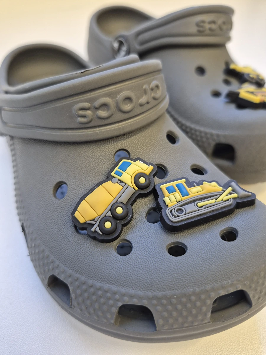 Calçado Modelo Tradicional Cinza Crocs C10