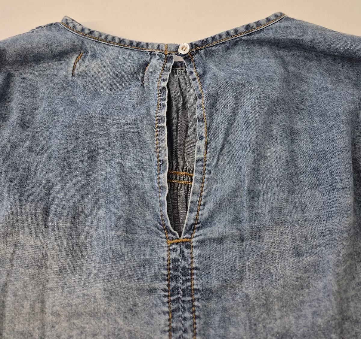 Blusa Manga Longa/Com Lastex/Tipo Jeans/Nova Azul Animê 12 Anos