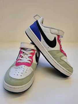Tênis Com Velcro Branco Nike 33